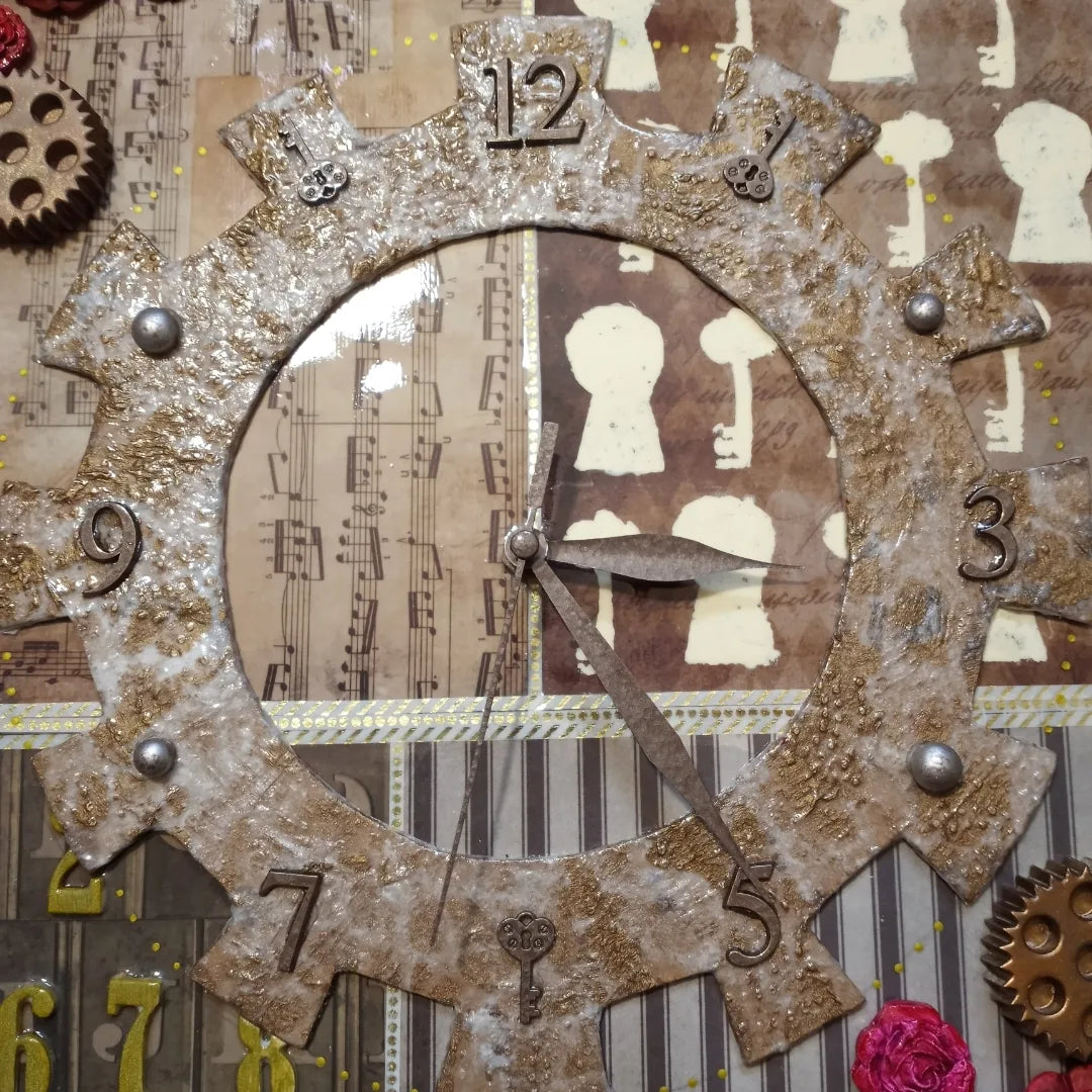 Vintage Look Gear Clock