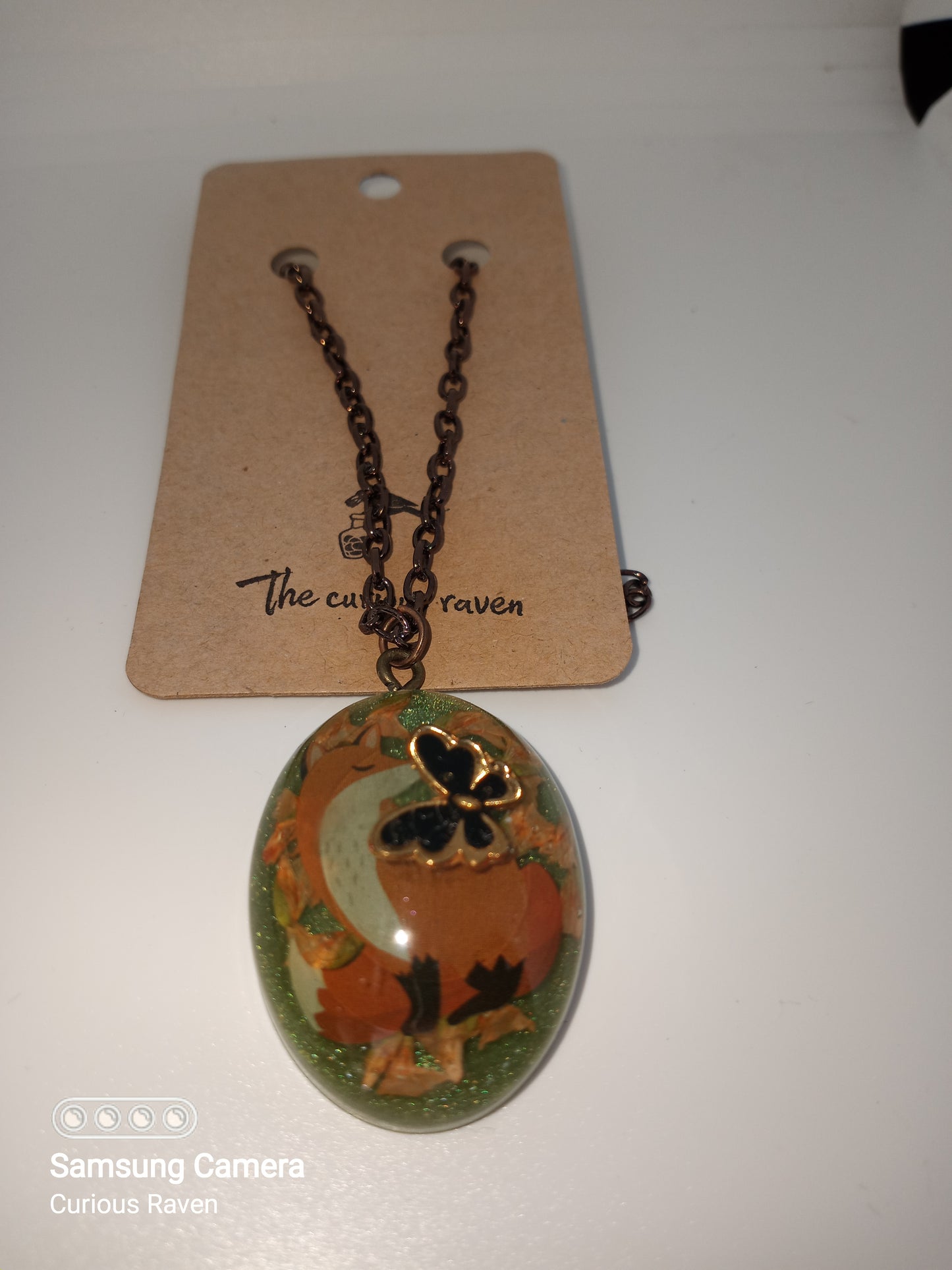 Shy fox resin pendent necklace