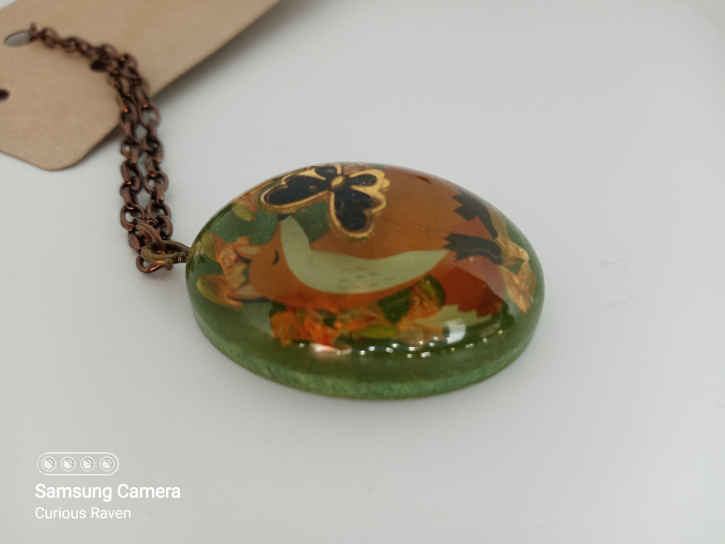 Shy fox resin pendent necklace