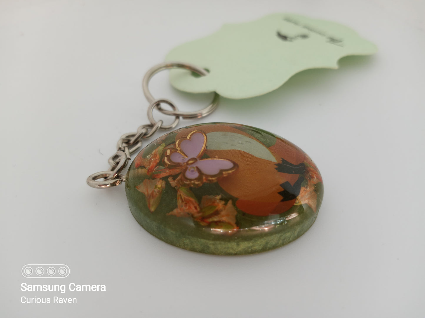 Shy fox resin keychain