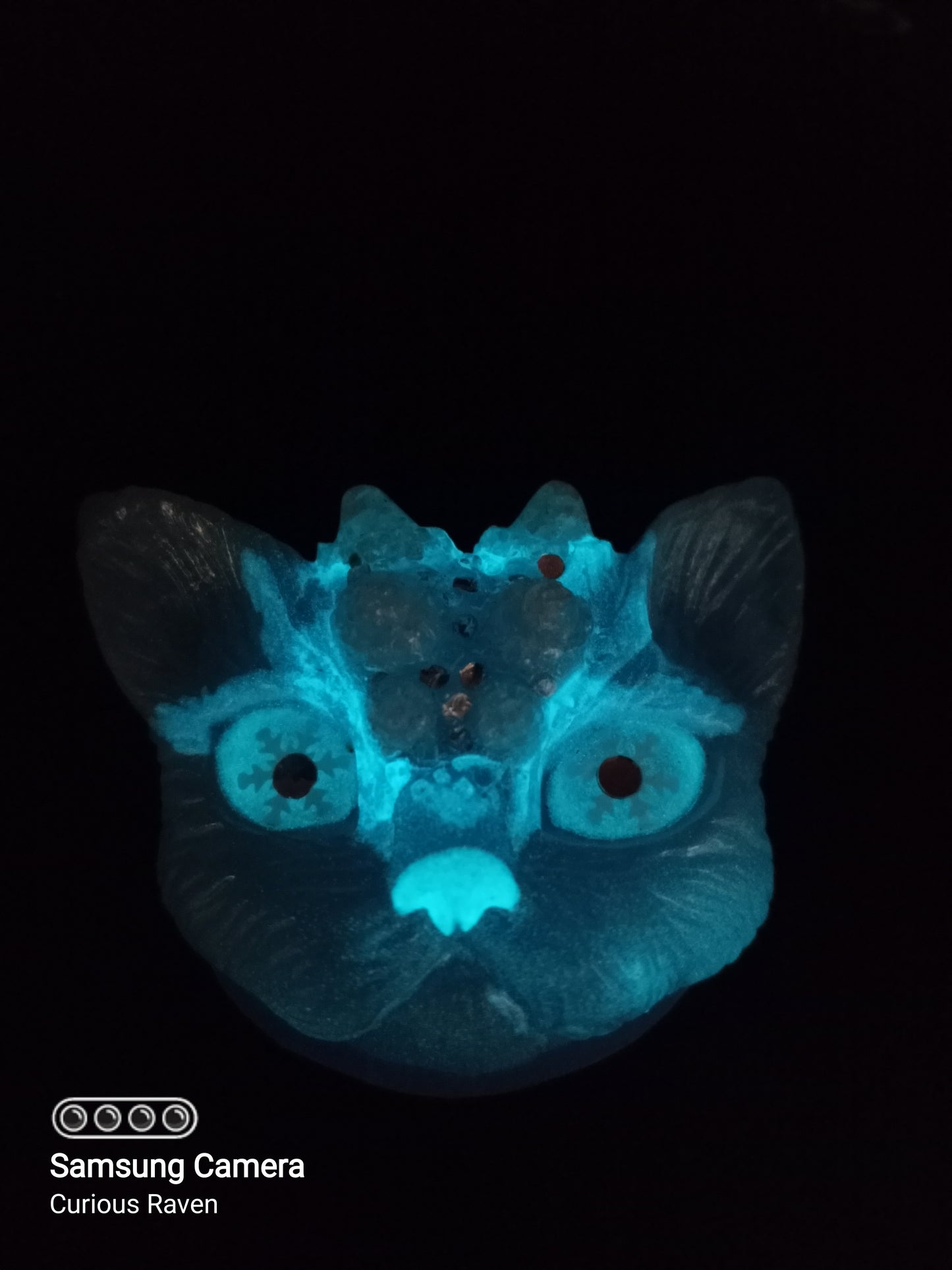 Glacier Glow Dragon Kitty Magnet