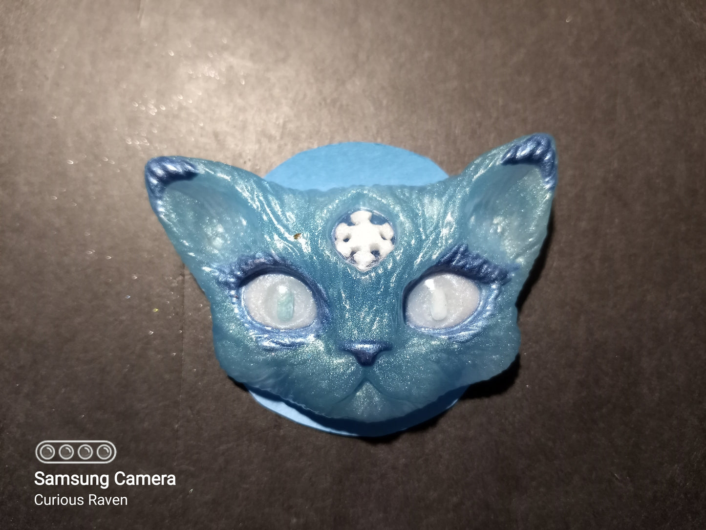 Blizzard Third Eye Kitty Magnet