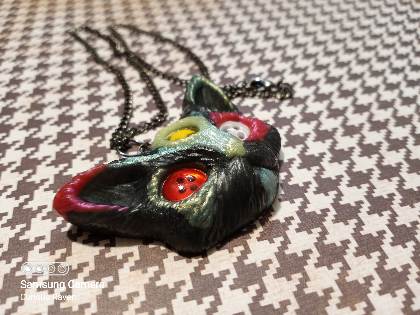 Splat Third Eye Kitty Necklace